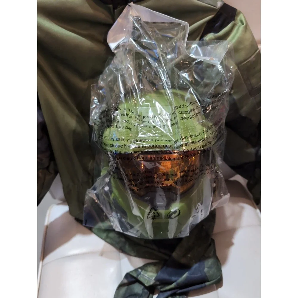 Halo Master Chief Infinite Deluxe Exclusive Helmet Halloween Costume M 7/8 NEW